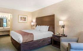 Quality Inn Vienna - Tysons Corner